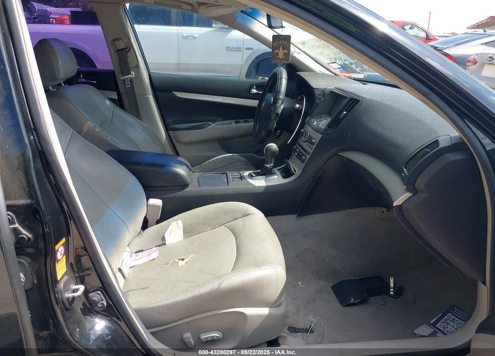 2007 INFINITI G35X VIN: JNKBV61F27M807895