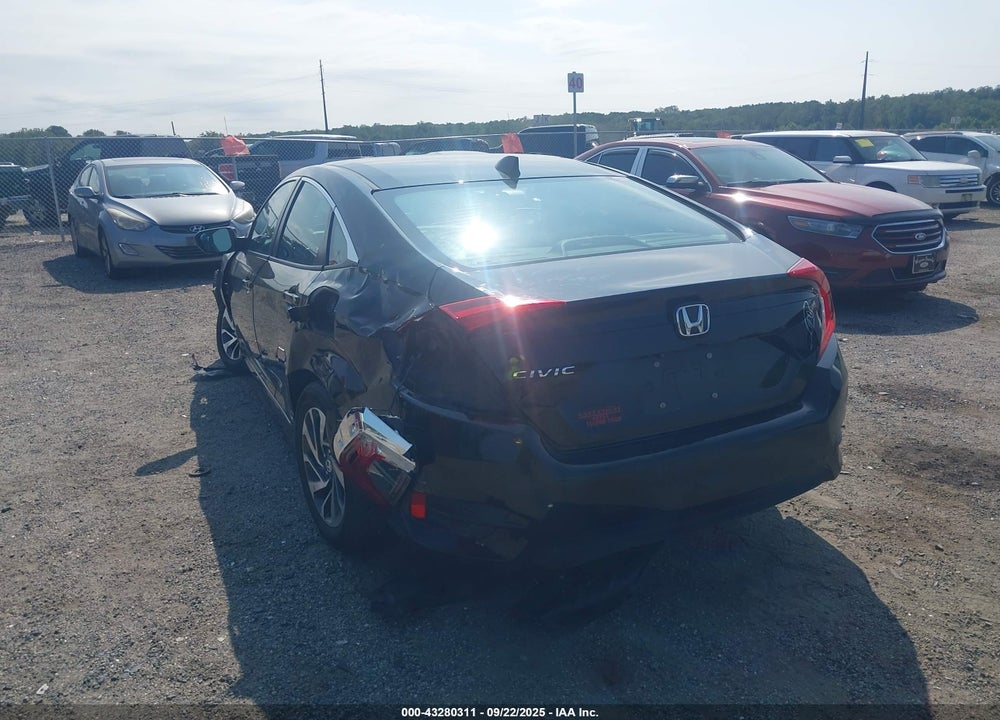 2017 HONDA CIVIC VIN: 2HGFC2F72HH511770