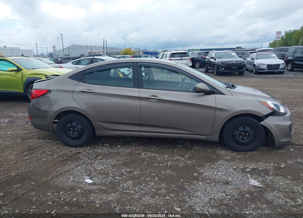 2013 HYUNDAI ACCENT VIN: KMHCT4AE1DU453768