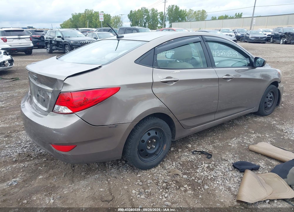 2013 HYUNDAI ACCENT VIN: KMHCT4AE1DU453768