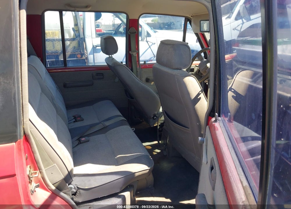 1988 ISUZU TROOPER II VIN: LESCH58E3J6901030