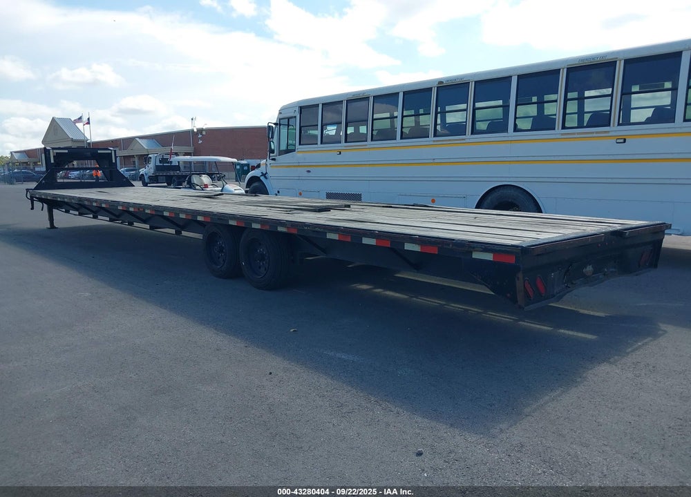 2022 J&J TRAILER STAR FLAT BED VIN: 7NNGF4025N9001104