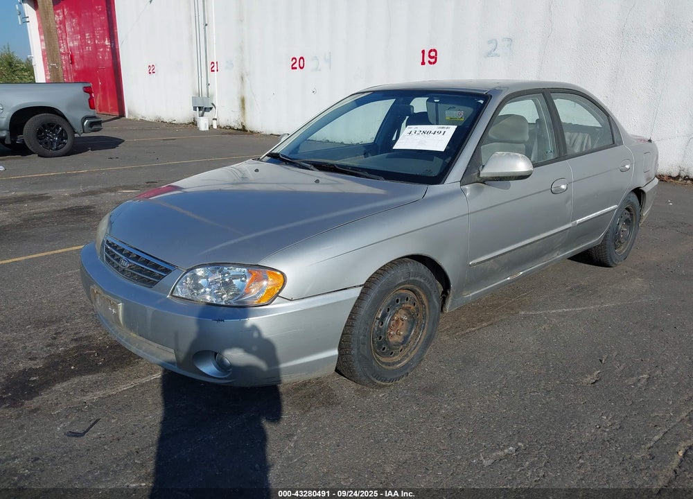2003 KIA SPECTRA LS VIN: KNAFB121735300154