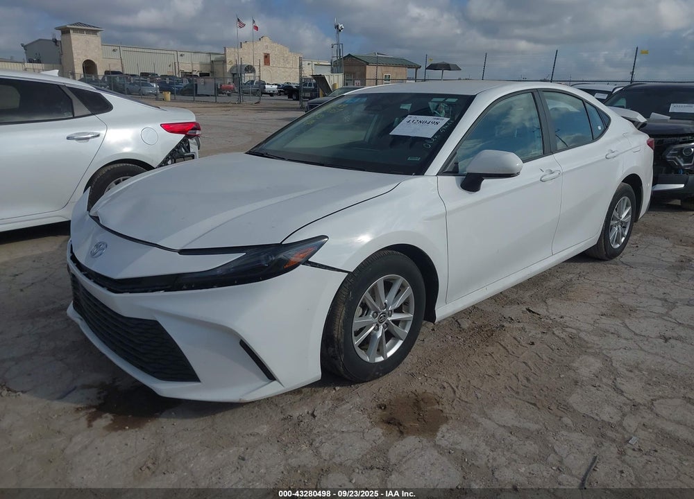2025 TOYOTA CAMRY LE VIN: 4T1DAACK9SU523557