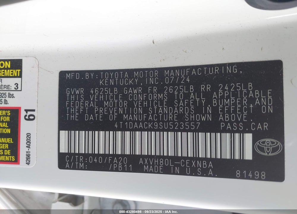 2025 TOYOTA CAMRY LE VIN: 4T1DAACK9SU523557