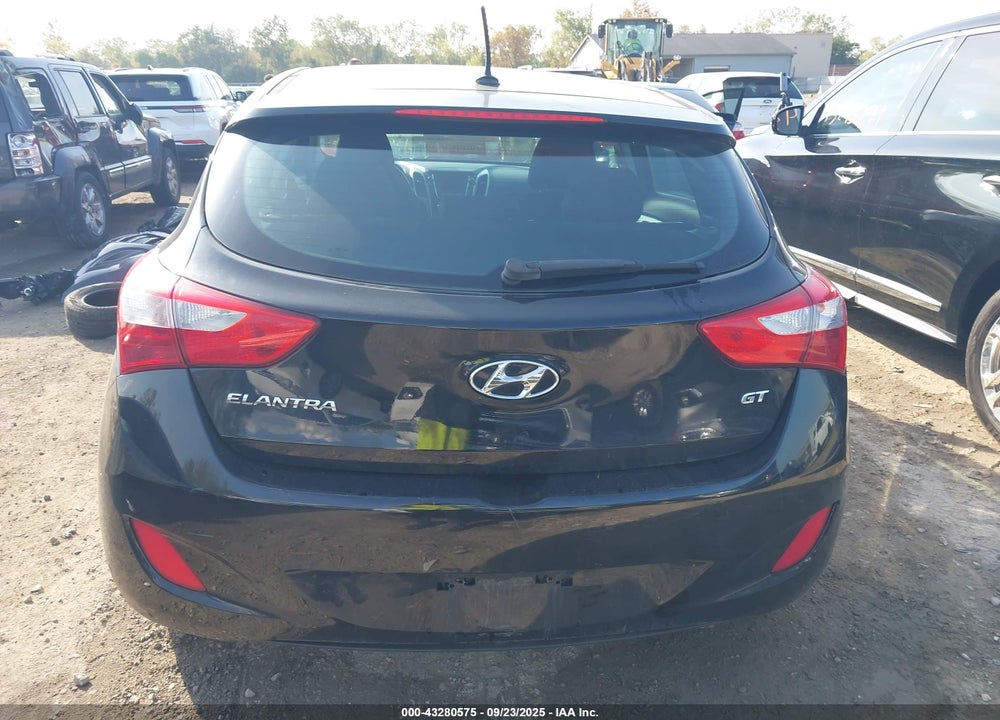 2016 HYUNDAI ELANTRA VIN: KMHD35LH2GU289520