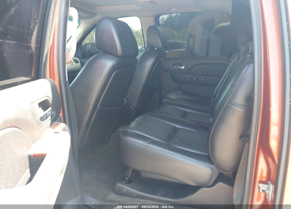 2007 CHEVROLET AVALANCHE 1500 LTZ VIN: 3GNEC12J67G110234