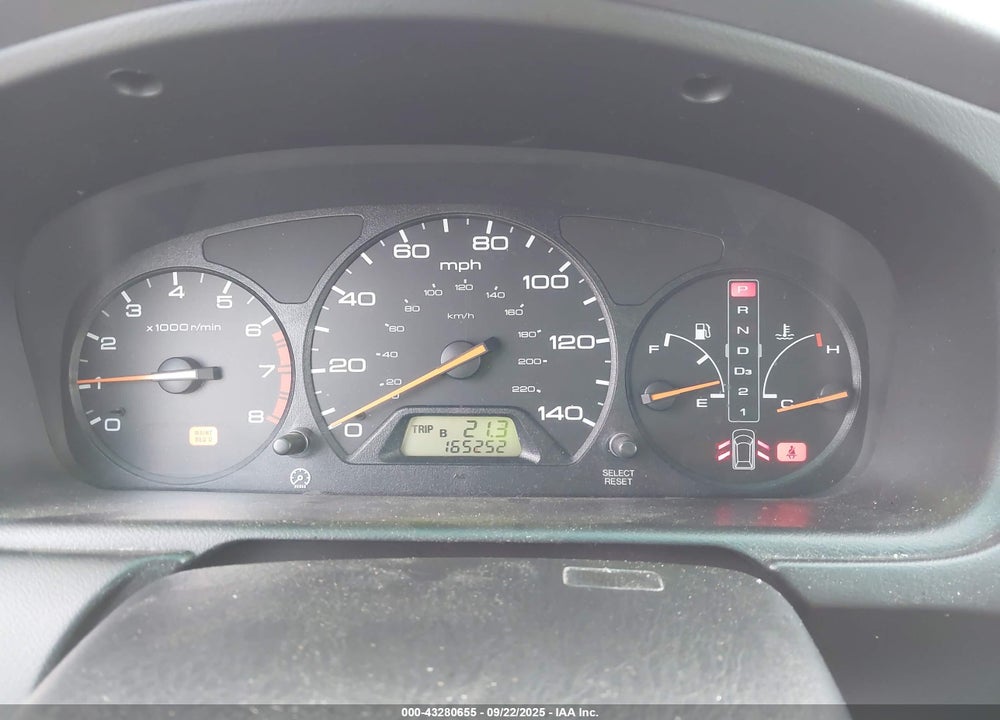 2004 HONDA ODYSSEY LX VIN: 5FNRL18524B042391