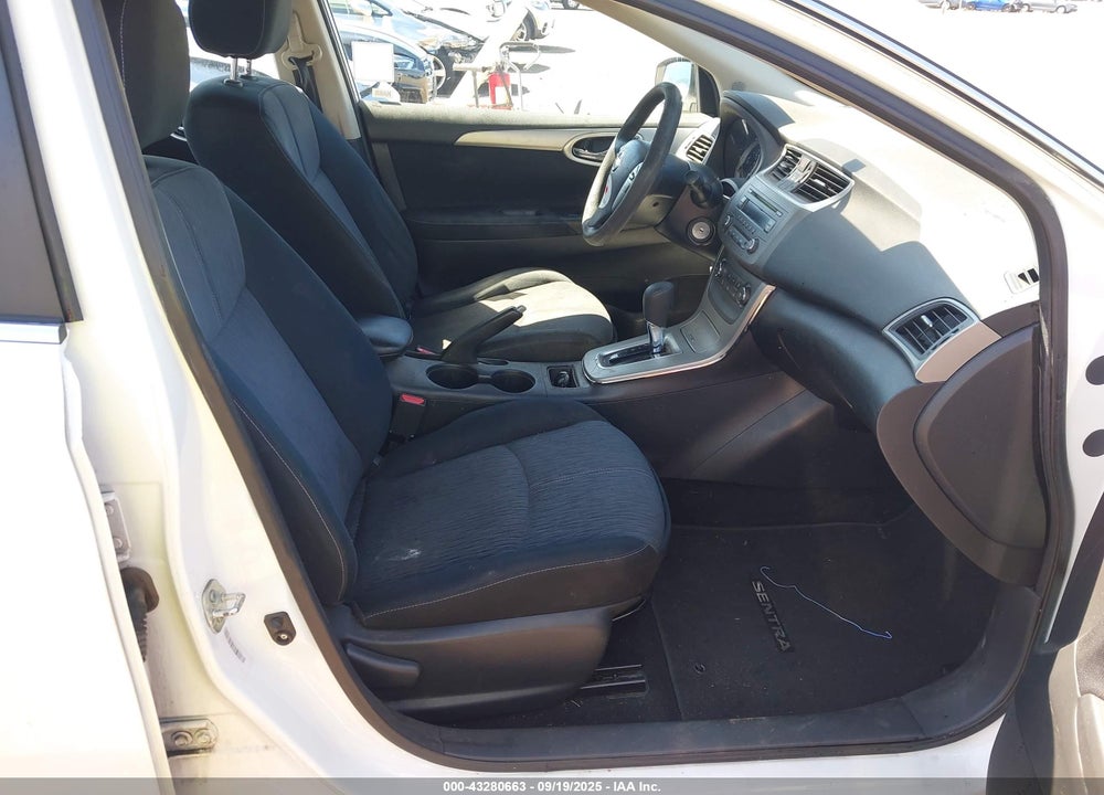 2014 NISSAN SENTRA SV VIN: 3N1AB7AP4EY272215