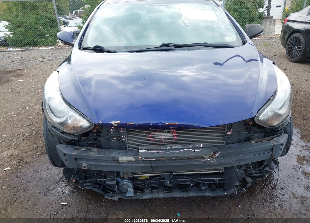 2012 HYUNDAI ELANTRA VIN: 5NPDH4AE4CH087064