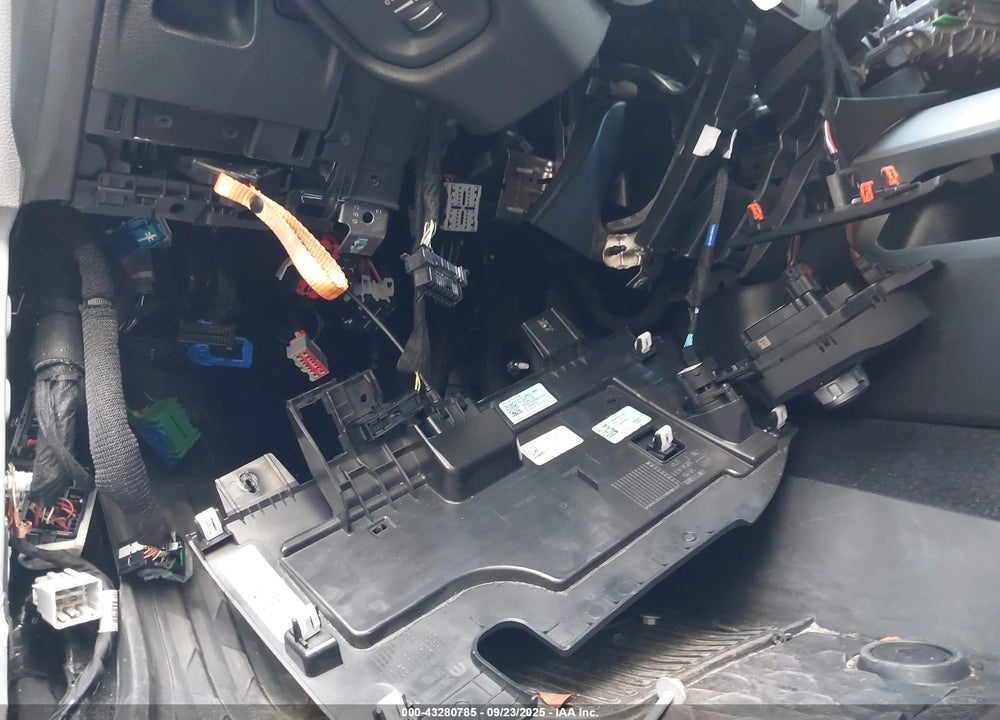 2025 RAM 1500 REBEL 4X4 5'7 BOX VIN: 1C6SRFLP6SN578630