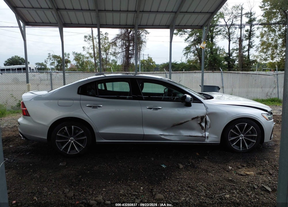 2022 VOLVO S60 VIN: 7JRL12TZ9NG174424