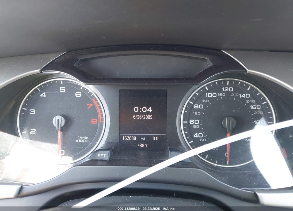 2010 AUDI A4 VIN: WAUEFAFL0AN061149