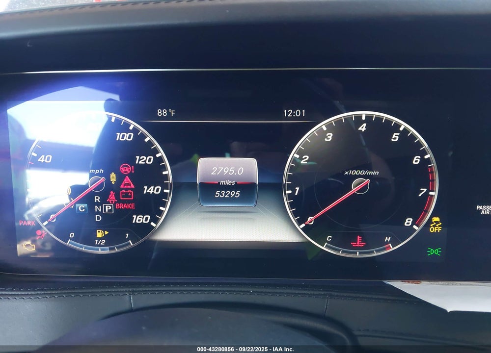 2020 MERCEDES-BENZ S 560 VIN: WDDUG8DB8LA524041