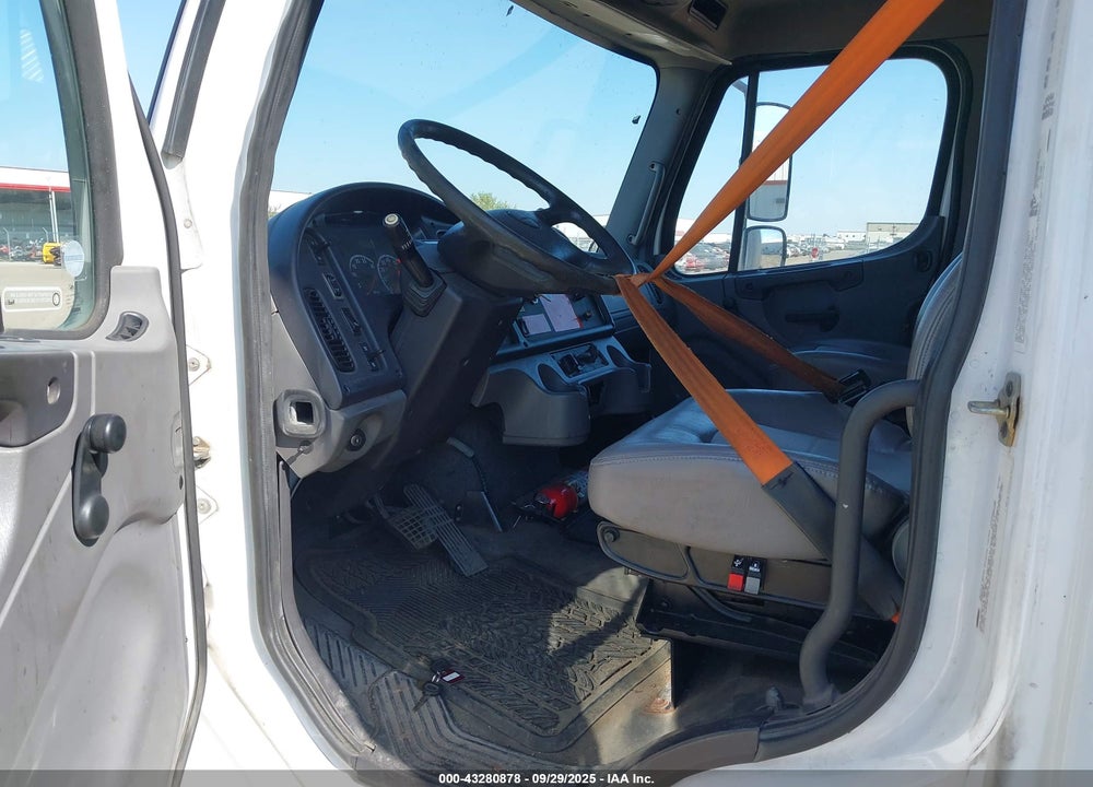 2007 FREIGHTLINER M2 106 MEDIUM DUTY VIN: 1FVACXCS57HX71622