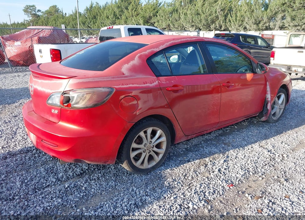 2011 MAZDA 3 S SPORT VIN: JM1BL1U54B1458553