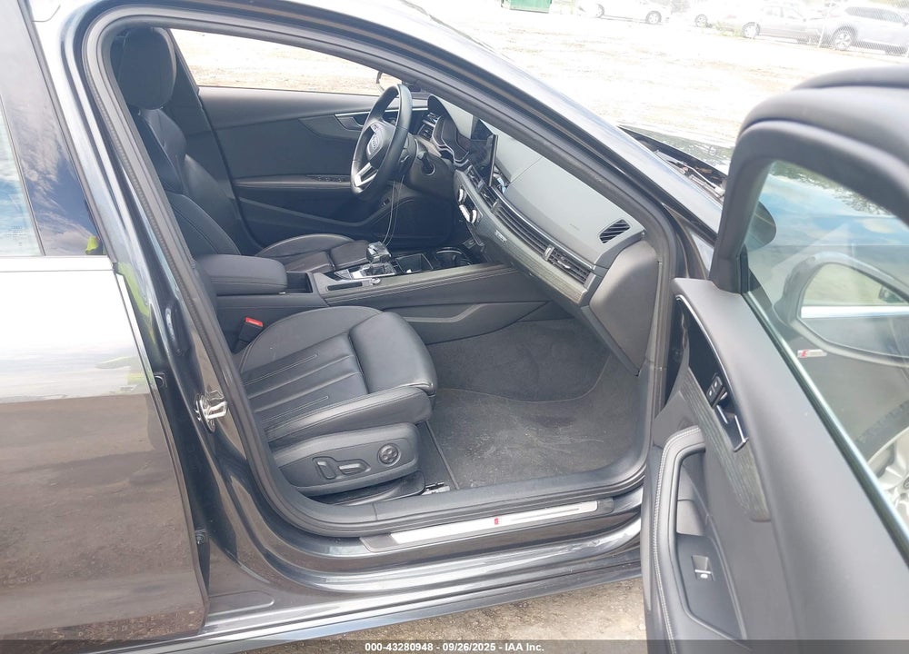 2023 AUDI A4 PREMIUM PLUS 45 TFSI S LINE QUATTRO S TRONIC VIN: WAUEAAF40PN015109