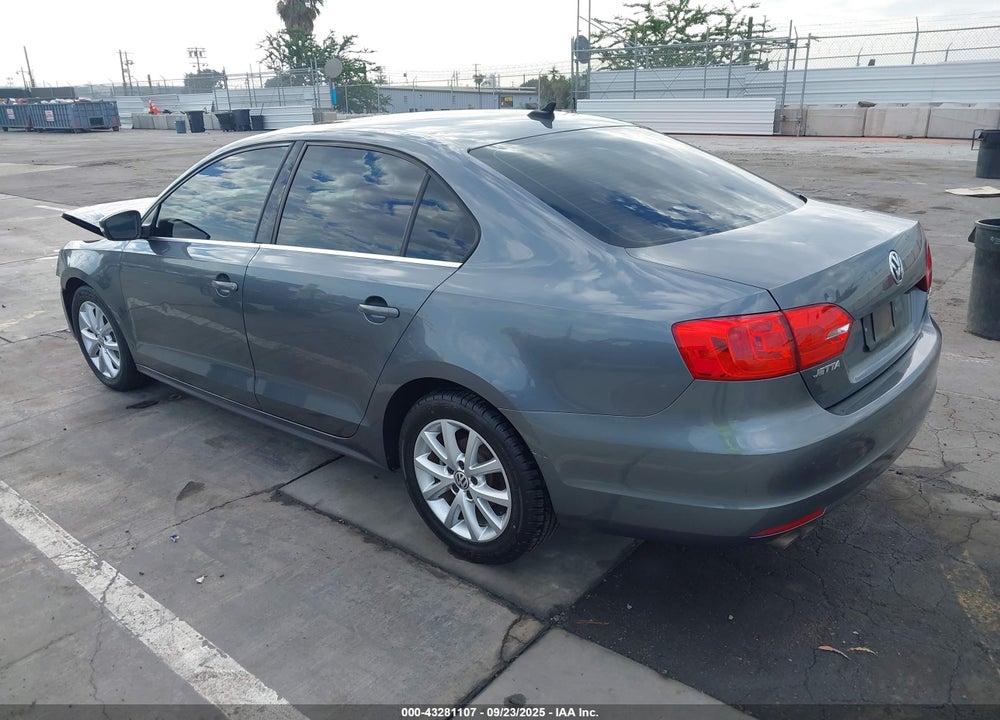 2013 VOLKSWAGEN JETTA VIN: 3VWDP7AJ1DM434070