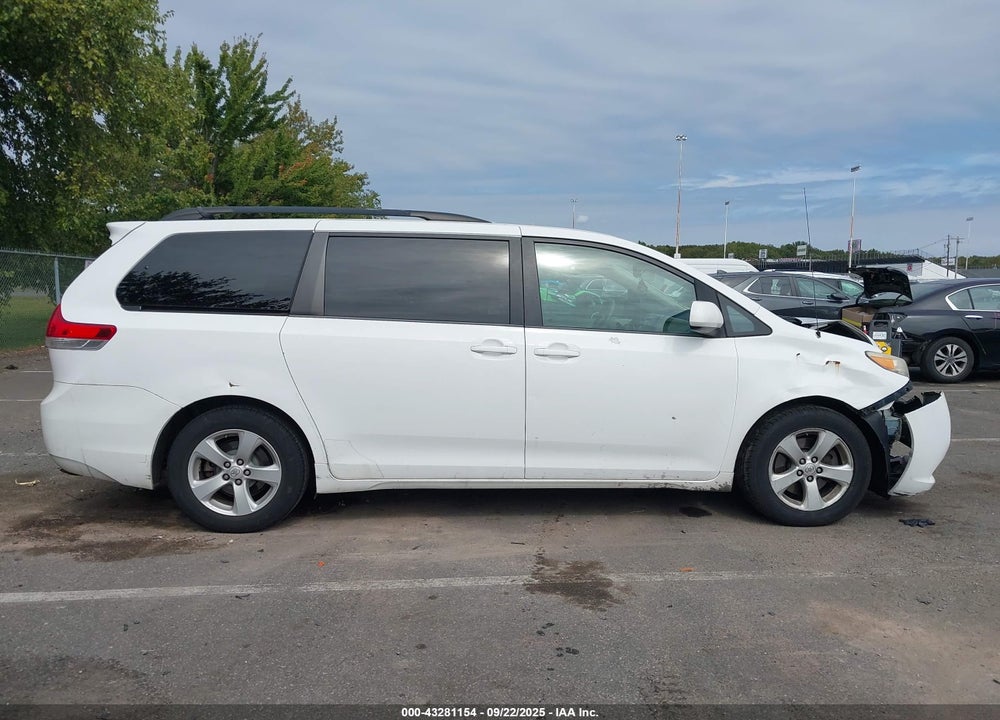 2013 TOYOTA SIENNA VIN: 5TDKK3DC3DS308565
