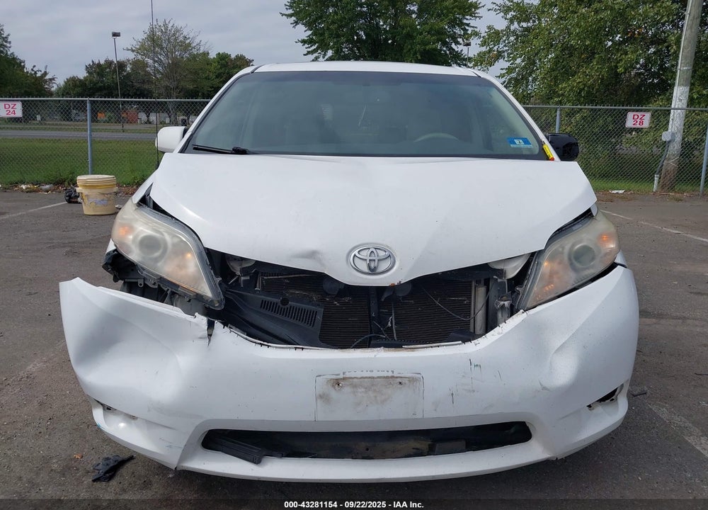 2013 TOYOTA SIENNA VIN: 5TDKK3DC3DS308565