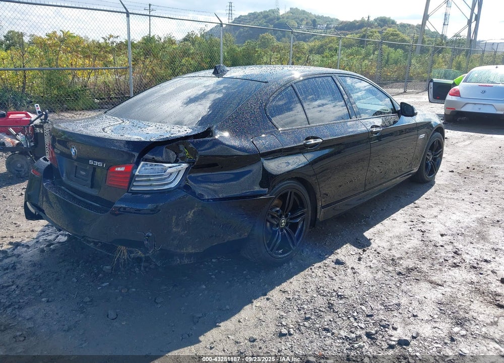 2016 BMW 5 SERIES VIN: WBA5B3C51GG256932