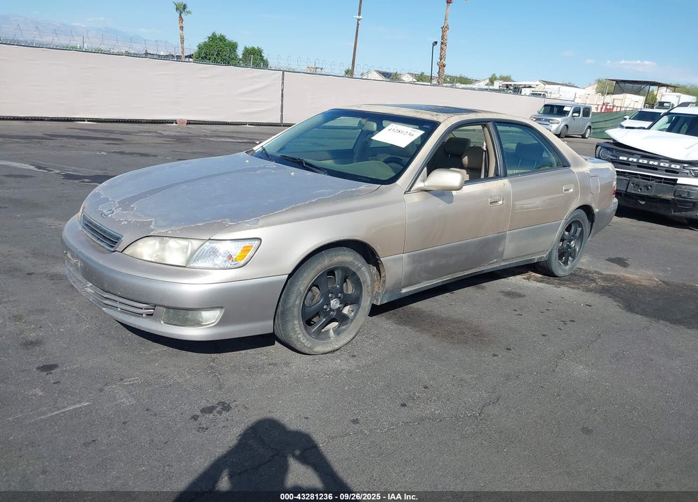 2001 LEXUS ES 300 VIN: JT8BF28G910311348