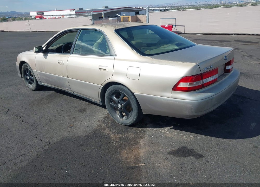 2001 LEXUS ES 300 VIN: JT8BF28G910311348