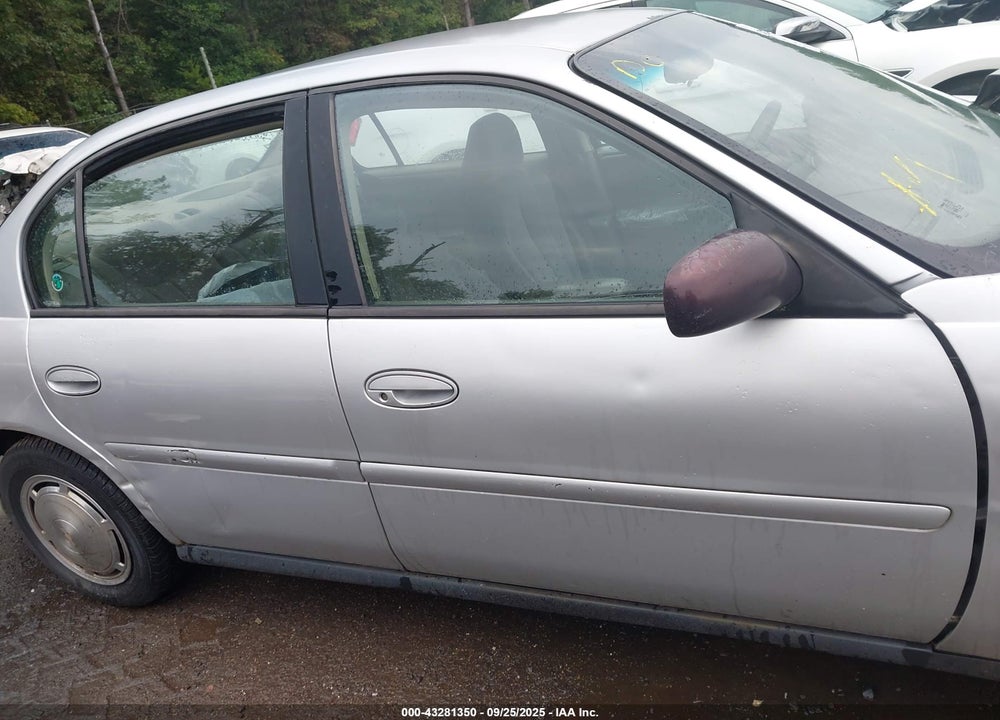 2002 CHEVROLET MALIBU VIN: 1G1ND52J62M648136