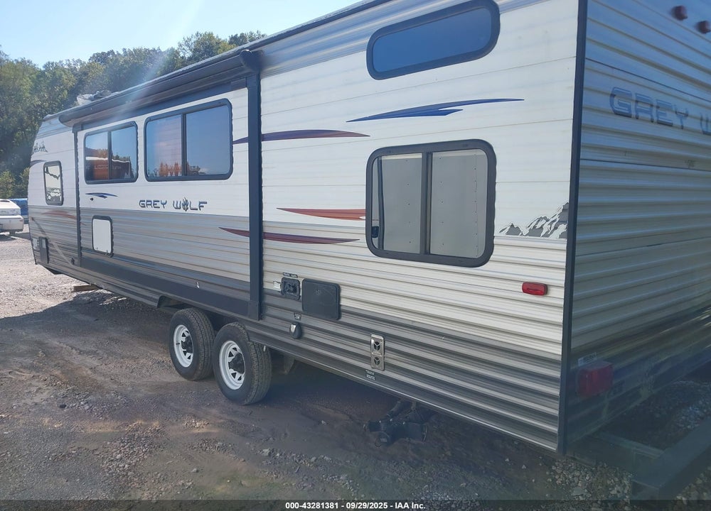 2015 FOREST RIVER GREY WOLF VIN: 4X4TCKV20FK025714