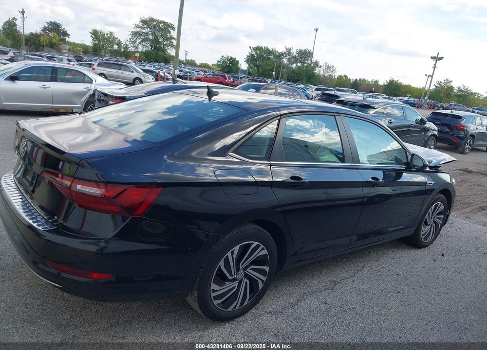 2021 VOLKSWAGEN JETTA 1.4T SEL VIN: 3VWE57BU3MM083004