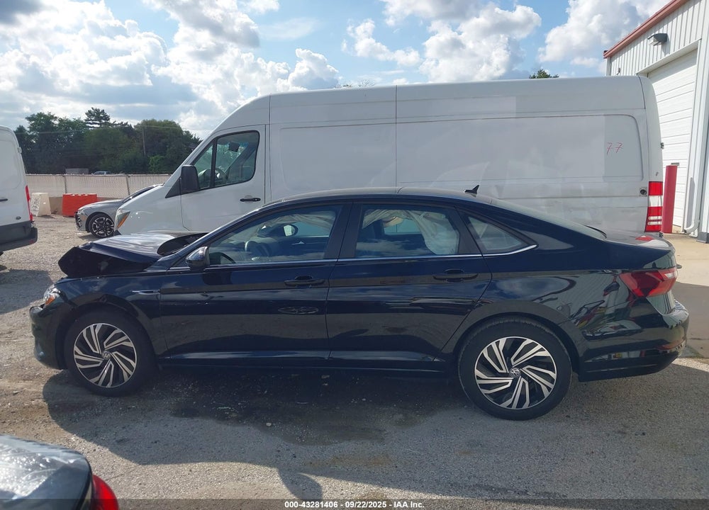 2021 VOLKSWAGEN JETTA 1.4T SEL VIN: 3VWE57BU3MM083004