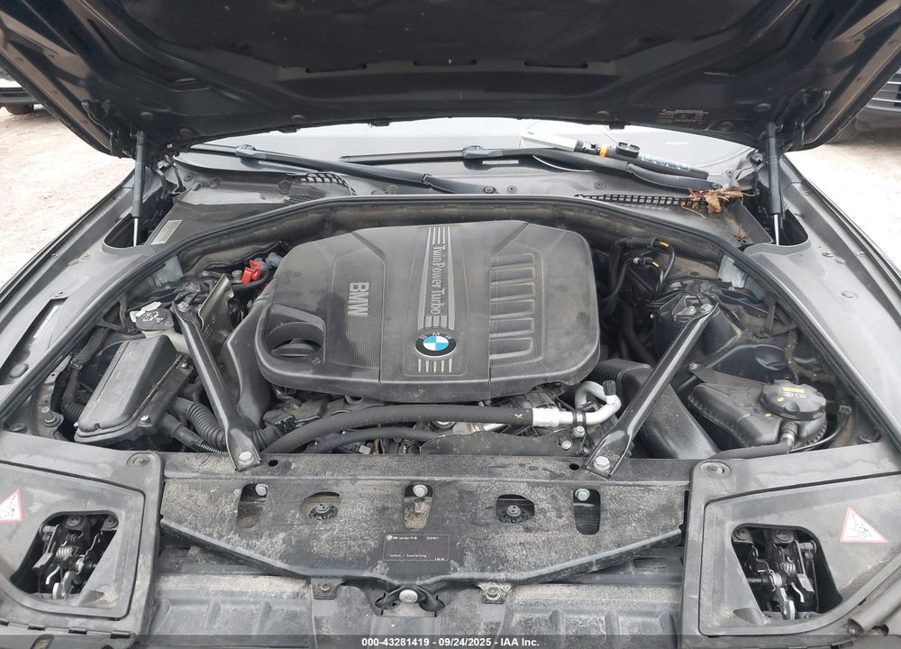 2015 BMW 5 SERIES VIN: WBAXA5C54FD691841