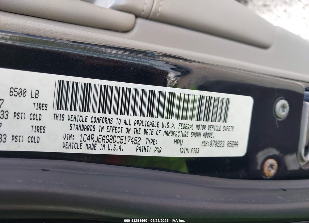 2013 JEEP GRAND CHEROKEE LAREDO VIN: 1C4RJEAG8DC517452