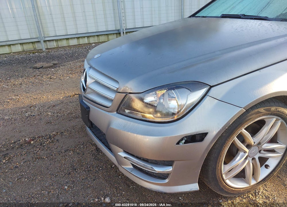 2012 MERCEDES-BENZ C CLASS VIN: WDDGF4HB1CA628390