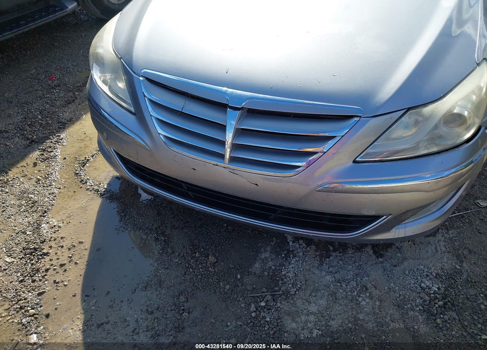 2013 HYUNDAI GENESIS 3.8 VIN: KMHGC4DD6DU243333