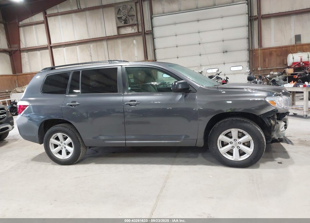 2010 TOYOTA HIGHLANDER VIN: 5TDBK3EH3AS021345