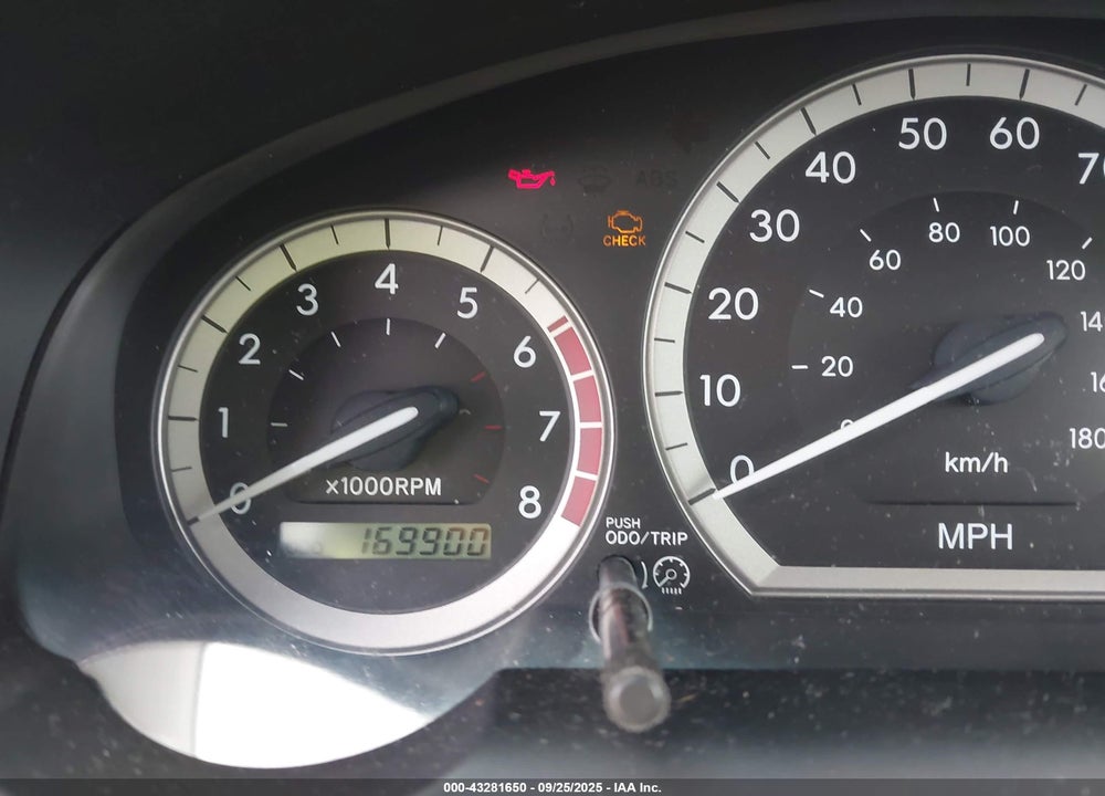 2004 TOYOTA SIENNA LE VIN: 5TDZA23C14S024753