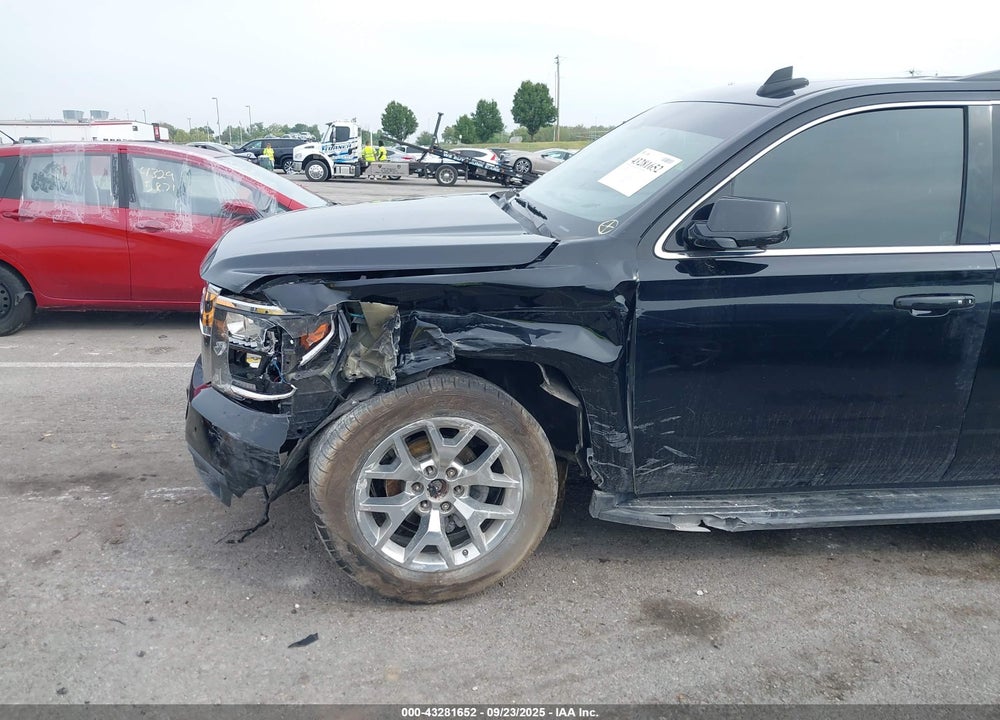 2018 CHEVROLET TAHOE LT VIN: 1GNSKBKC9JR243123