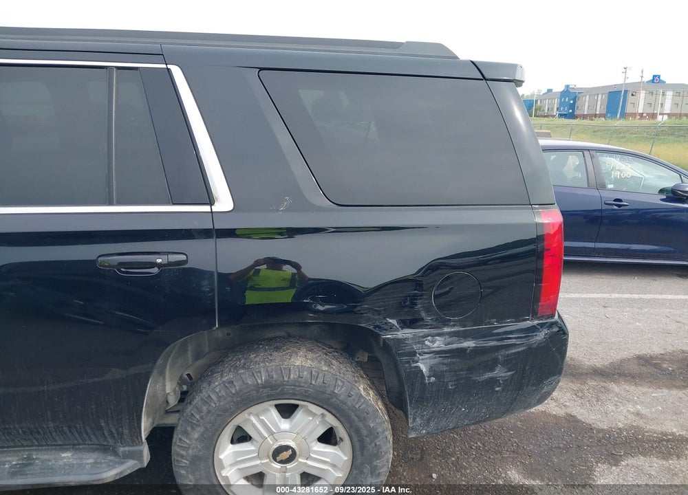 2018 CHEVROLET TAHOE LT VIN: 1GNSKBKC9JR243123