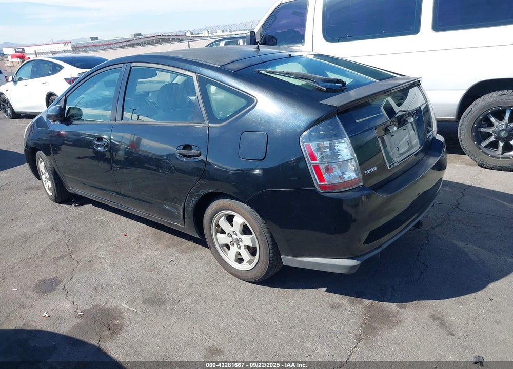 2005 TOYOTA PRIUS VIN: JTDKB20U153055368