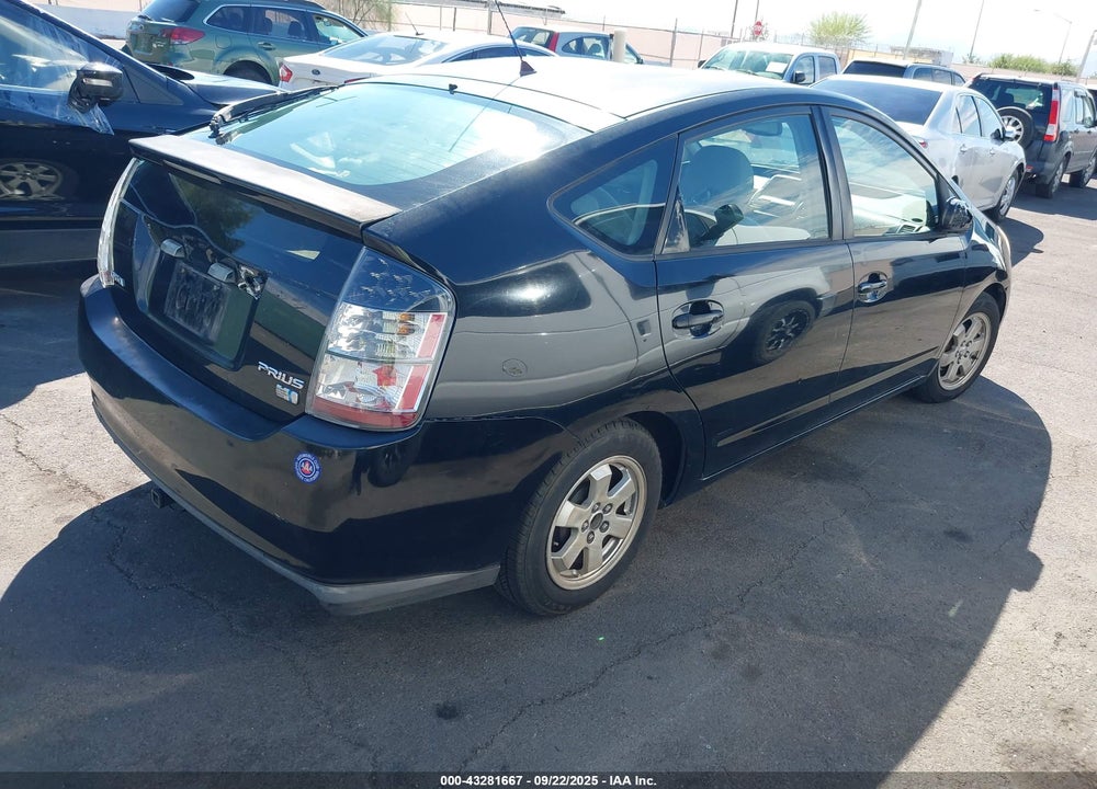 2005 TOYOTA PRIUS VIN: JTDKB20U153055368