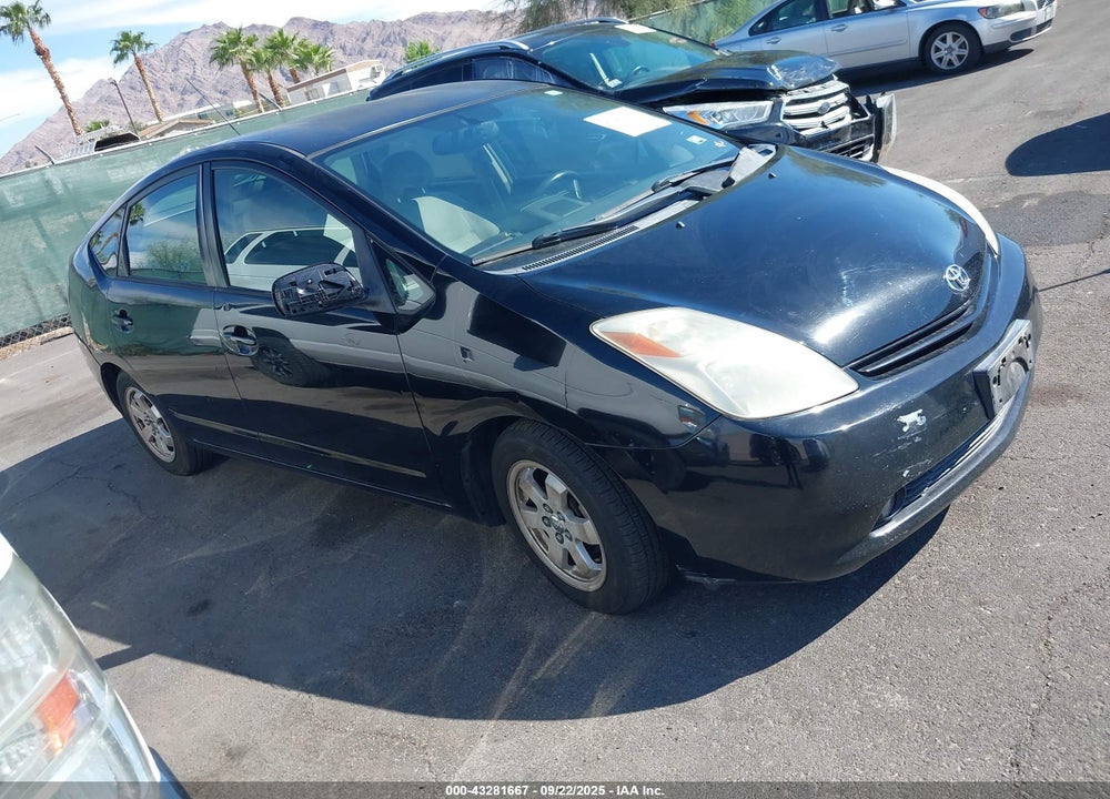 2005 TOYOTA PRIUS VIN: JTDKB20U153055368