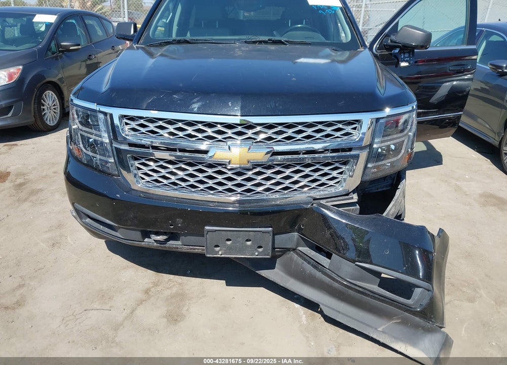 2018 CHEVROLET SUBURBAN LT VIN: 1GNSKHKC5JR193078