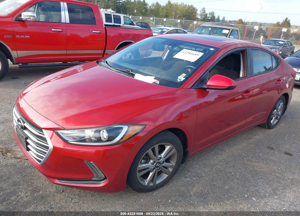 2017 HYUNDAI ELANTRA VIN: KMHD84LFXHU362905