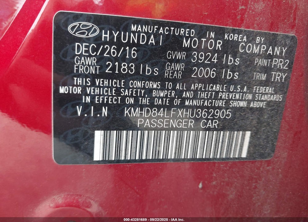 2017 HYUNDAI ELANTRA VIN: KMHD84LFXHU362905