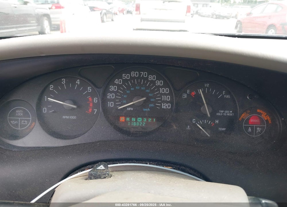 2004 BUICK REGAL LS VIN: 2G4WB52K241228586