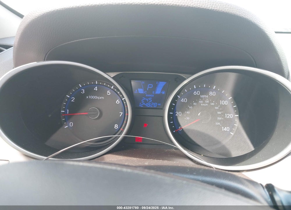 2013 HYUNDAI TUCSON GLS VIN: KM8JU3AC2DU616781
