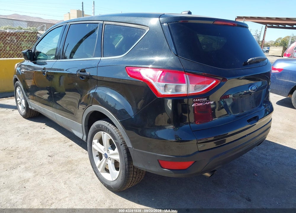 2015 FORD ESCAPE VIN: 1FMCU0G98FUB08692