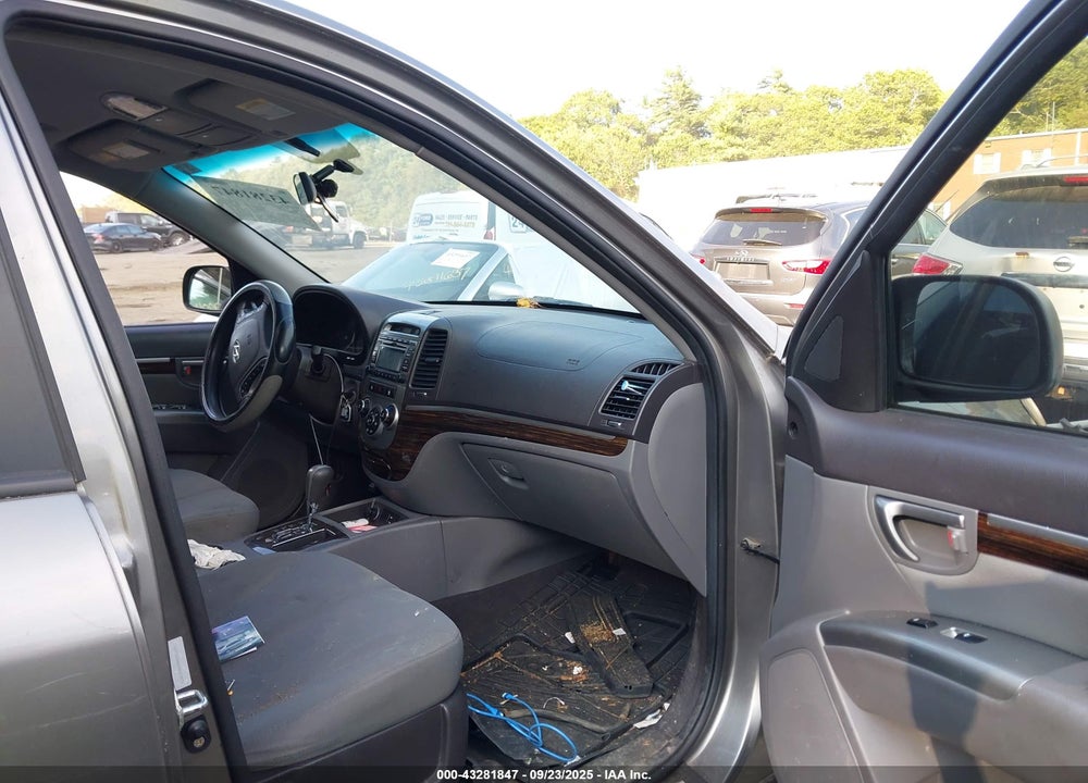 2011 HYUNDAI SANTA FE VIN: 5XYZG3AB6BG013871