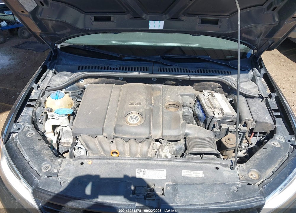 2012 VOLKSWAGEN JETTA VIN: 3VWDX7AJ3CM115672